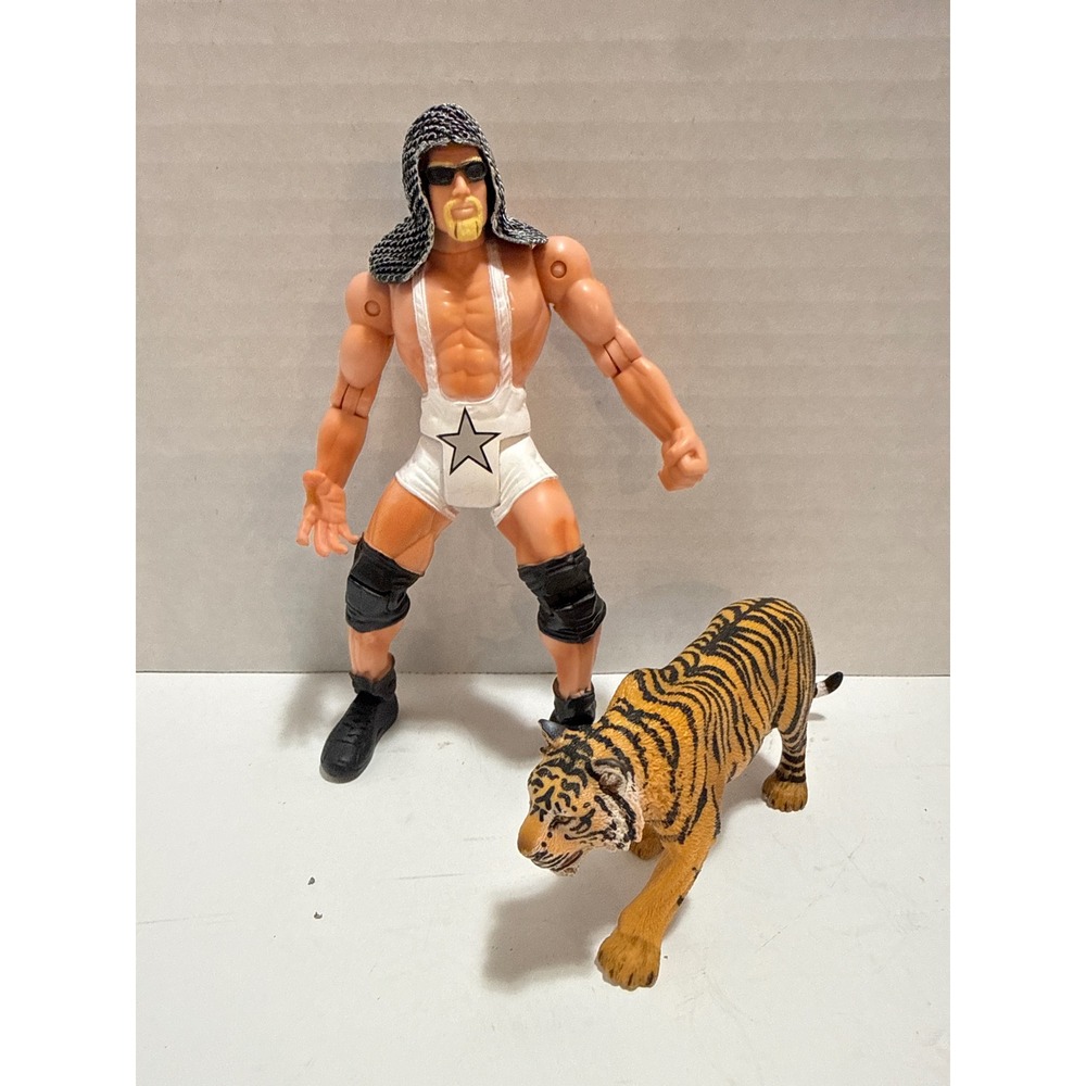 WCW Scott Steiner Big Poppa Pump Action Figure with Tiger Chainmail Sunglasses